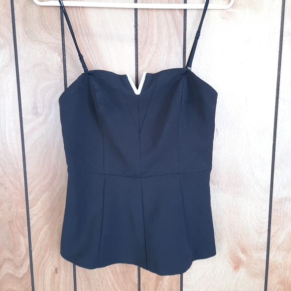 Dynamite Tops - 🎁 SALE 3/$45🎁 Dynamite strappy tank top